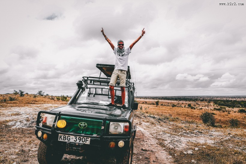 有活力的时尚青年图片