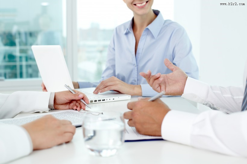 办公室小组会议图片大全