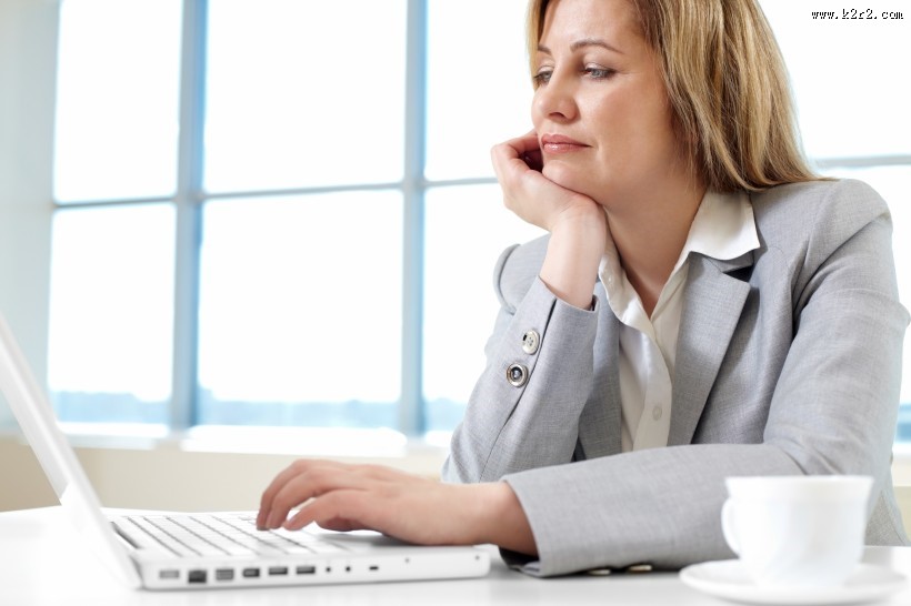 辛苦工作的白领丽人图片大全