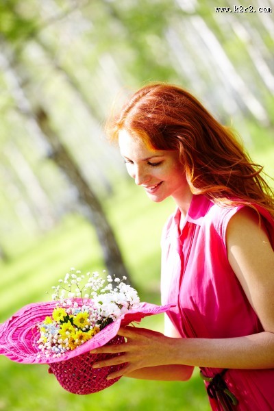 穿裙子的美女图片