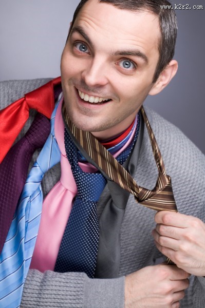 咧嘴笑的男士图片大全