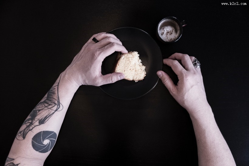 手臂上的纹身图片