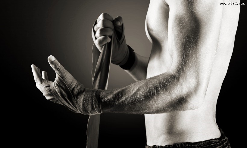 搏击运动的男人图片