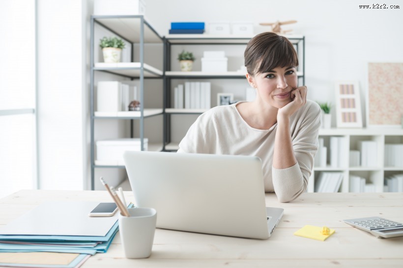 职业办公女性图片
