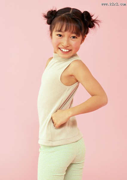 青春靓丽的小女孩图片大全