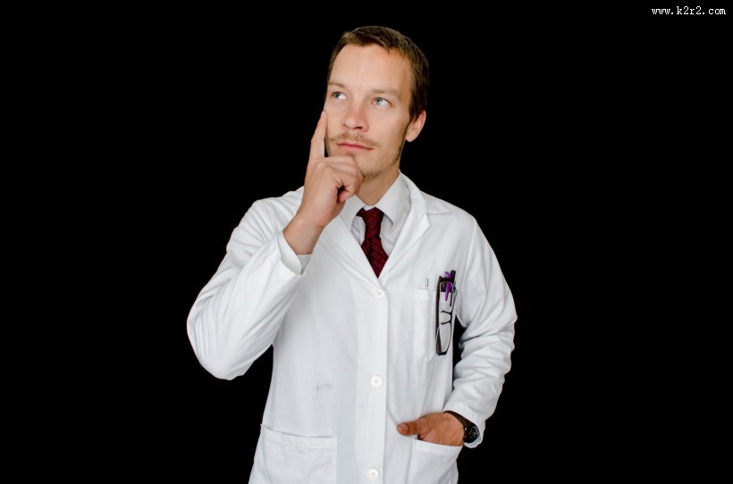 实验室做实验的人图片