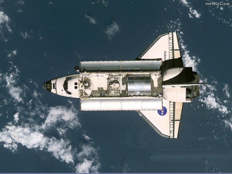 探索宇宙-太空中的宇航员图片