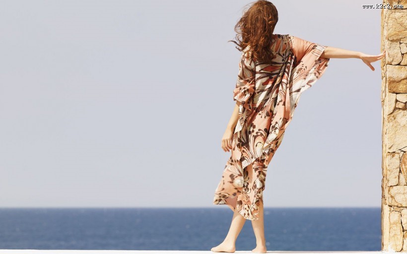 唯美人物背影图片