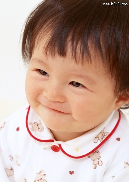 开心的宝宝图片大全