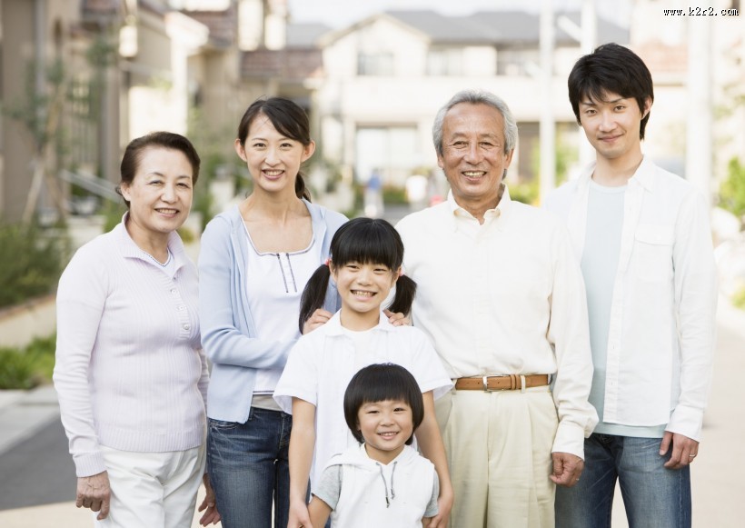 家庭周末出游图片