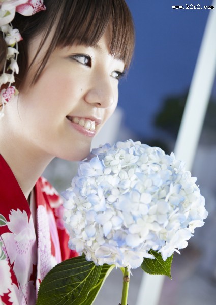 穿着和服的女孩图片