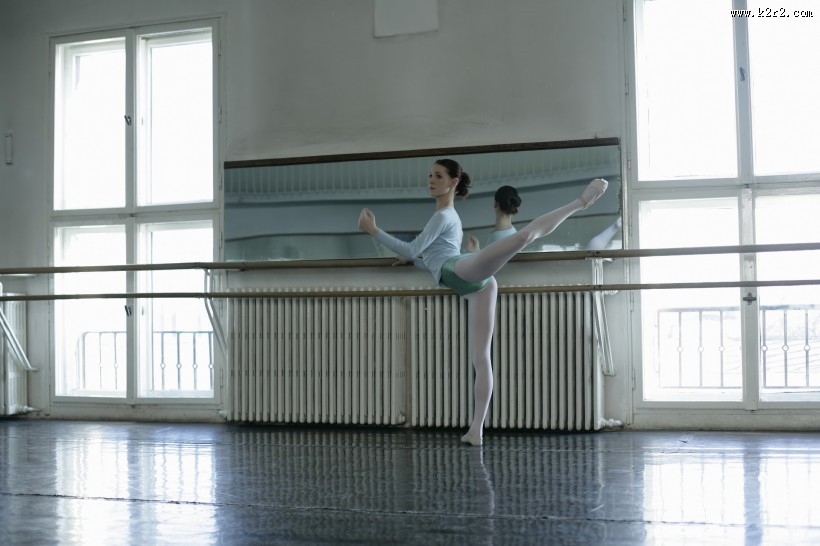 芭蕾舞课程图片