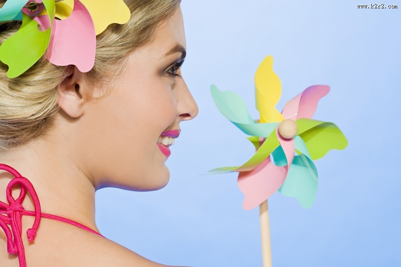 女性度假日图片