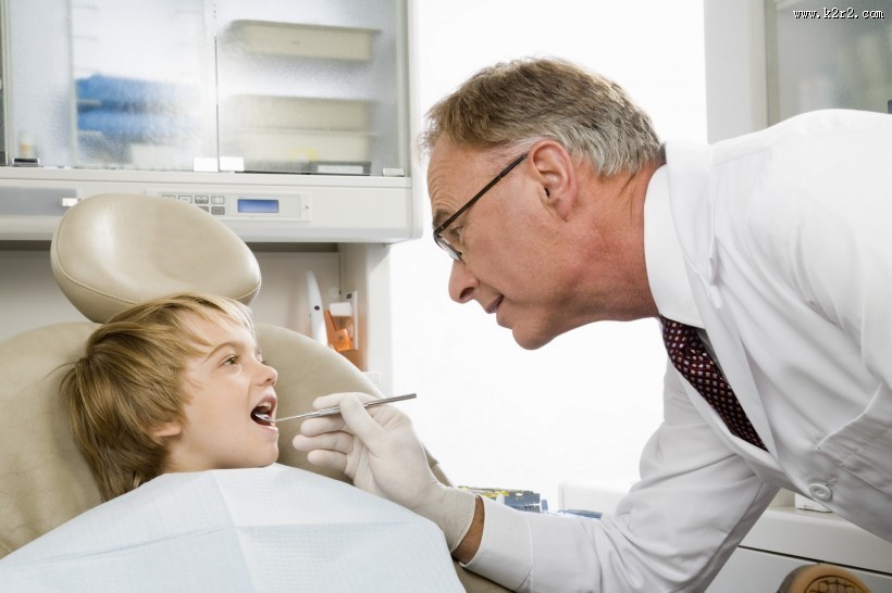 牙医诊所图片