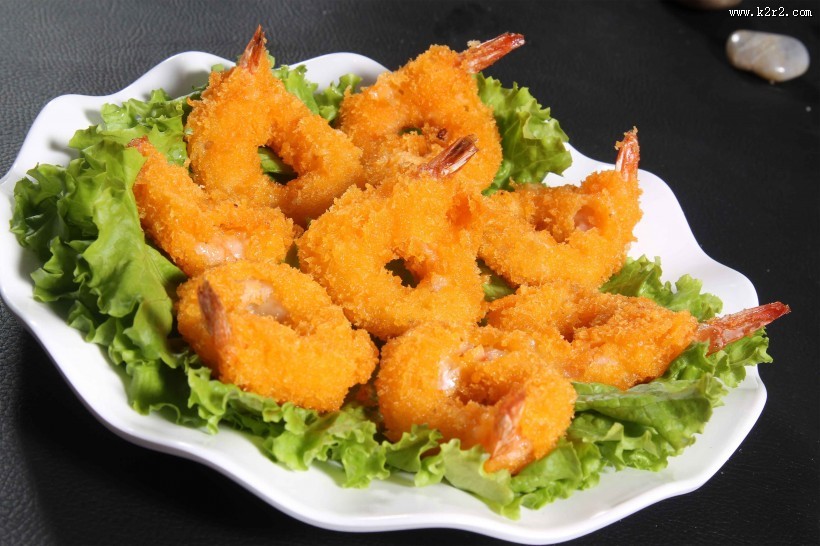 金黄的凤尾虾图片