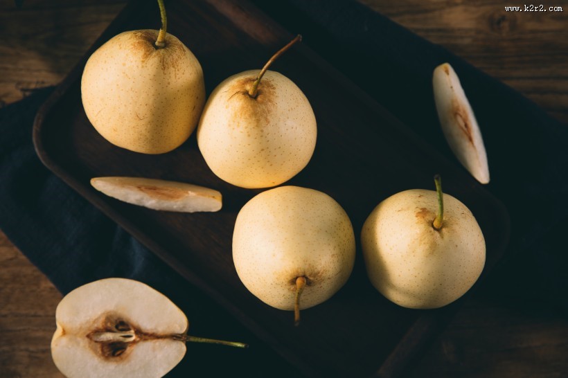 脆甜可口的雪花梨图片