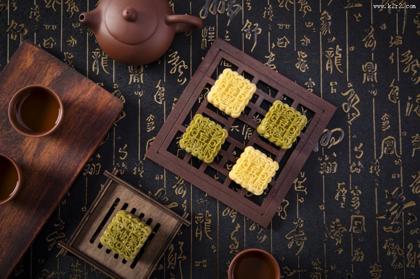 夏日解暑绿豆糕图片