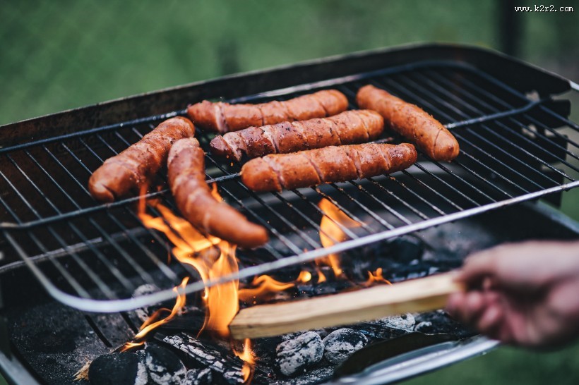 野外烧烤的图片