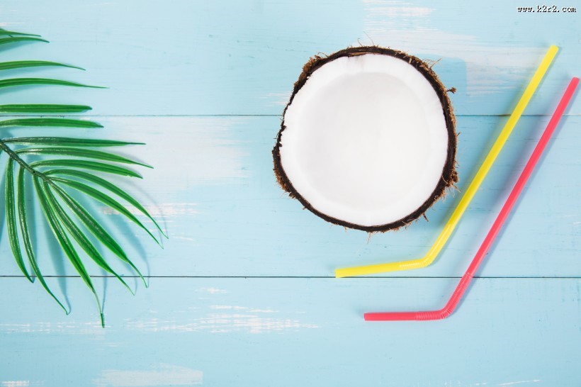 切开的夏日椰子图片大全