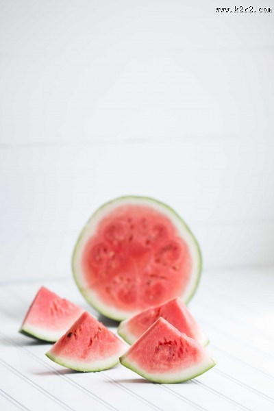 红红的西瓜图片