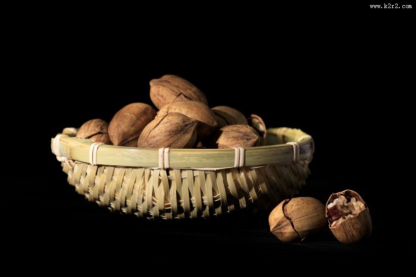 营养碧根果零食坚果图片