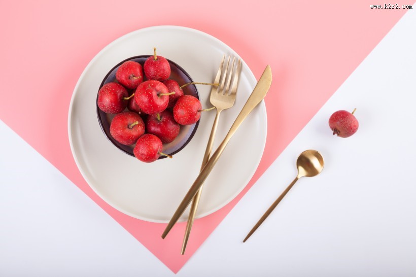 红色酸甜的山楂图片