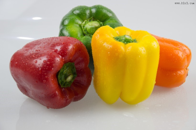 各种颜色的甜椒图片