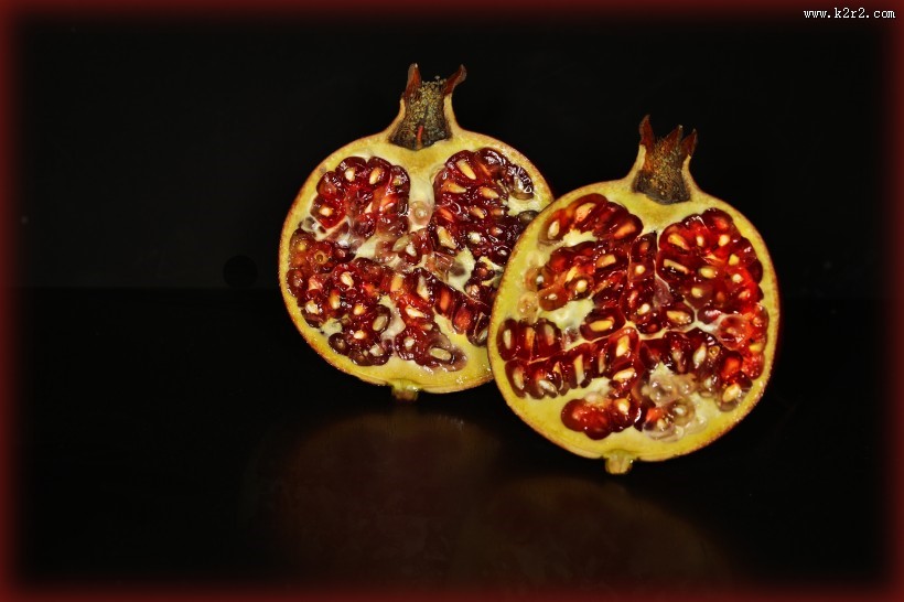 颗粒饱满的石榴图片