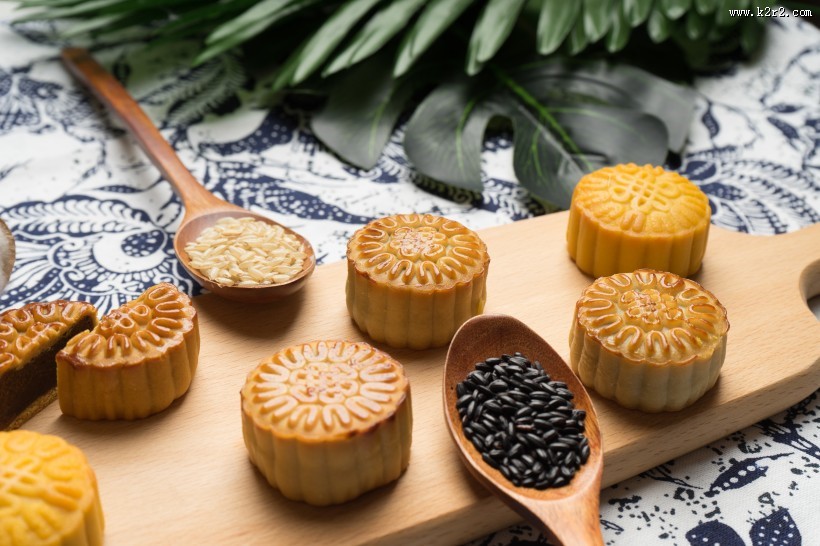 美味香甜的月饼图片