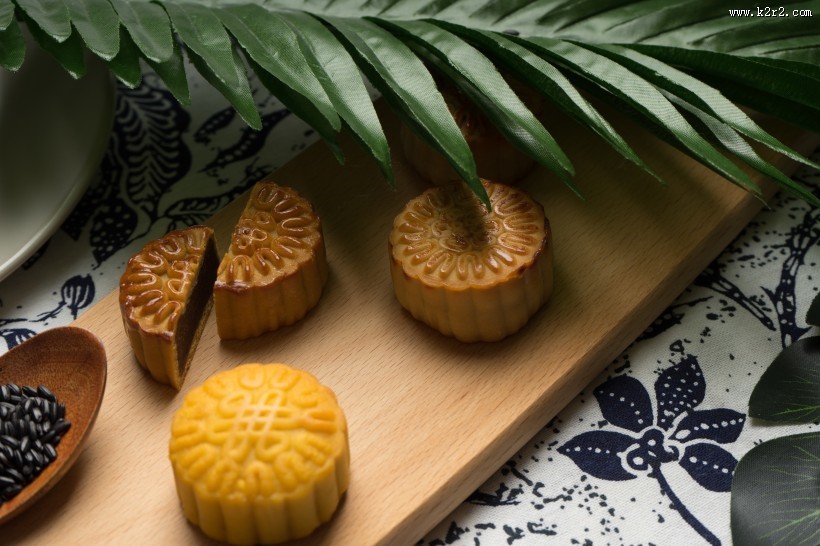 美味香甜的月饼图片