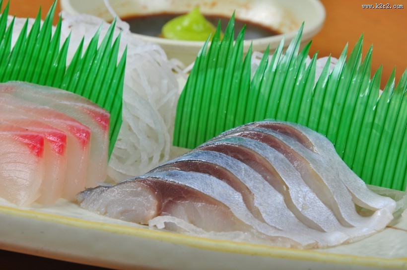 日本料理美味刺身图片