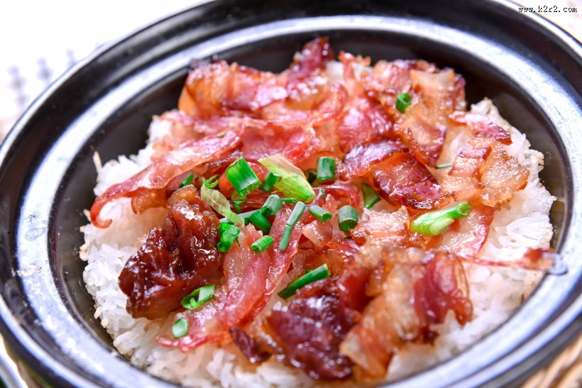 特色粤菜煲仔饭图片