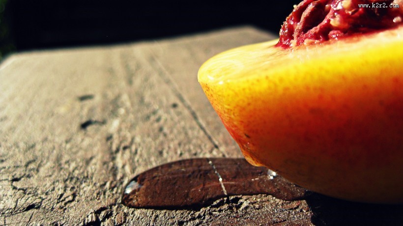 新鲜好吃的水蜜桃图片