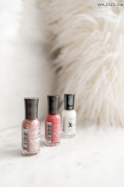 女士化妆品图片