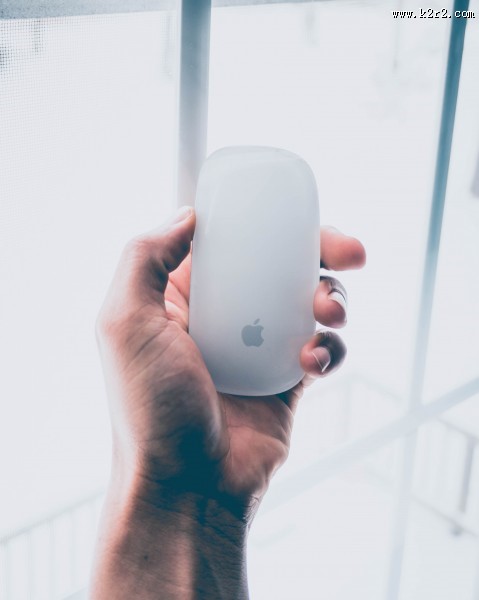 小巧的无线鼠标图片