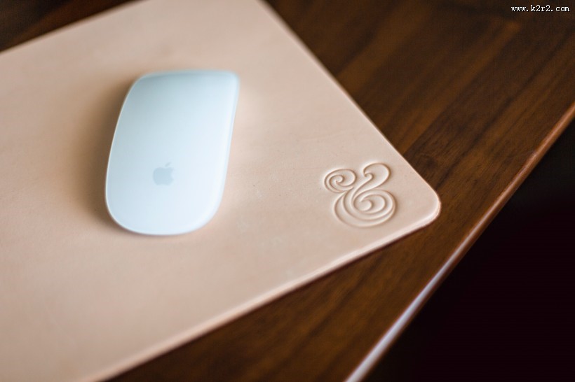 小巧的无线鼠标图片