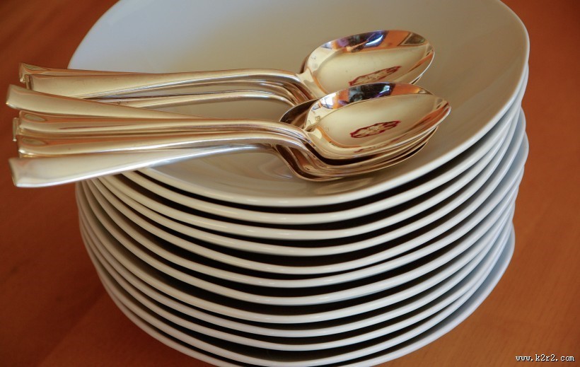 金属勺子餐具图片