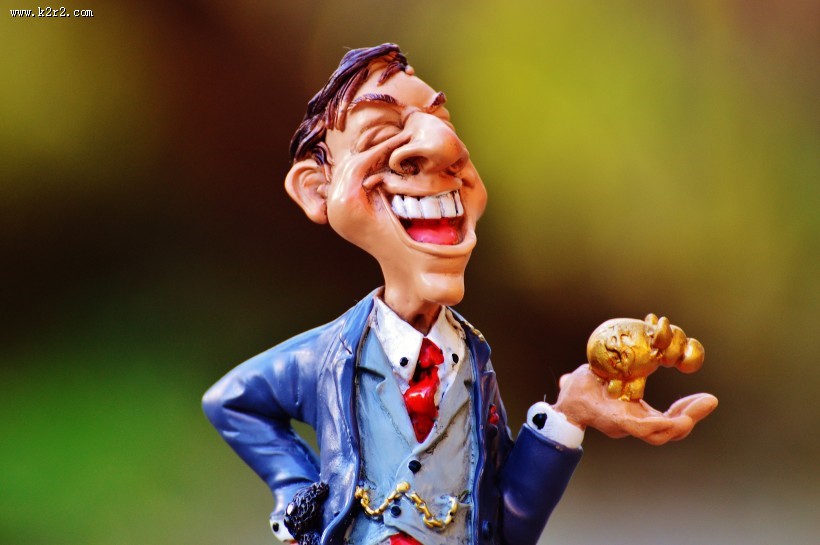 小小的卡通人物玩具图片