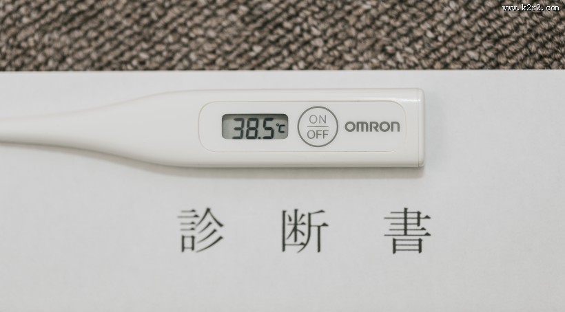 电子体温计图片