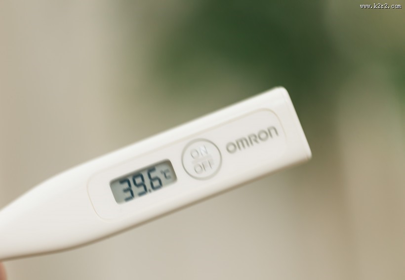 电子体温计图片