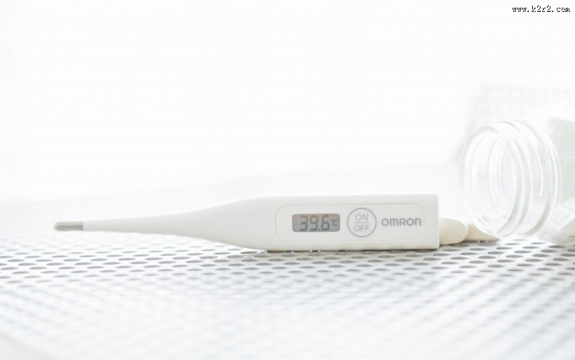 电子体温计图片