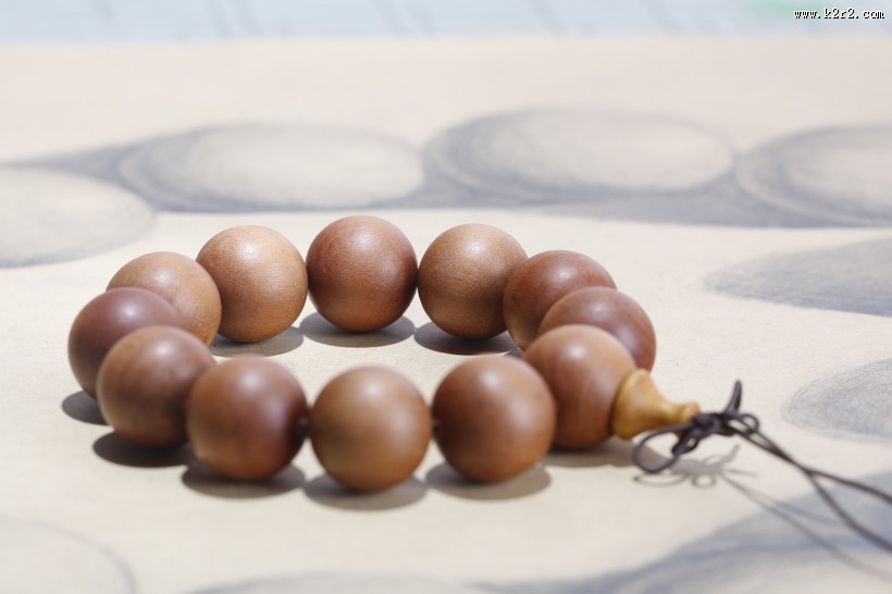 古朴的手串图片