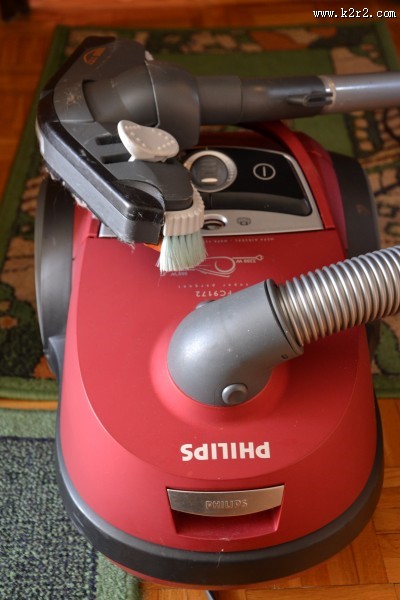 实用方便的家用吸尘器图片