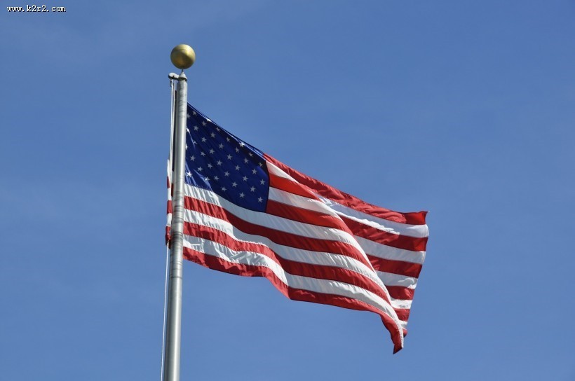 随风飘扬的美国国旗图片大全