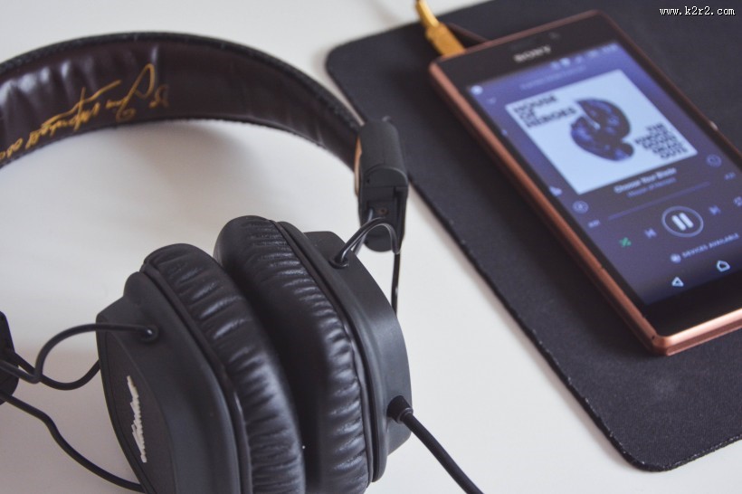 炫酷的耳机图片