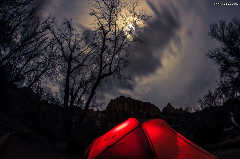 野外搭建的帐篷图片大全