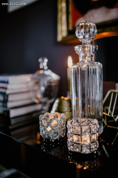 摆放在桌面上的蜡烛灯图片大全