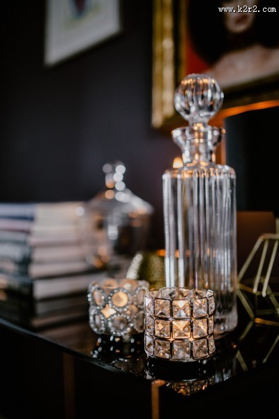 摆放在桌面上的蜡烛灯图片大全