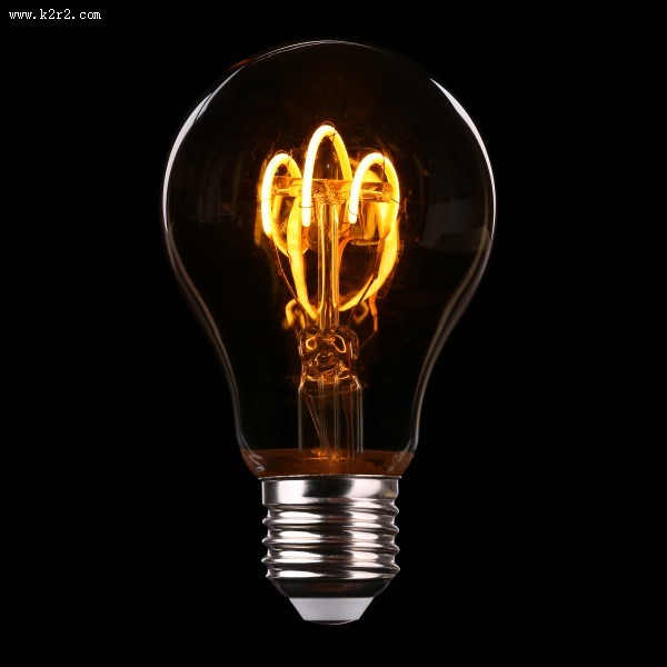 点亮的灯泡图片