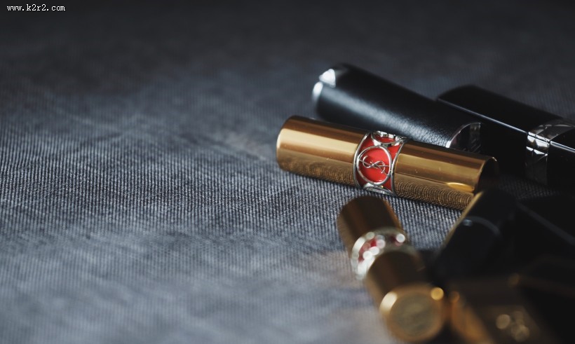 精致的口红图片